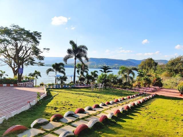 Sunshine Resort